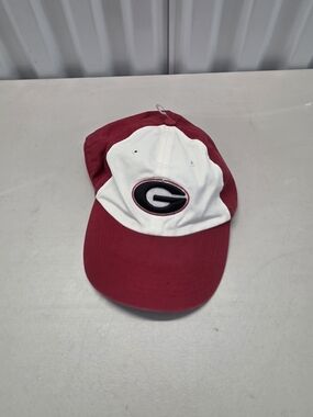 UGA Georgia Bulldogs Fitted Hat Cap Size Small